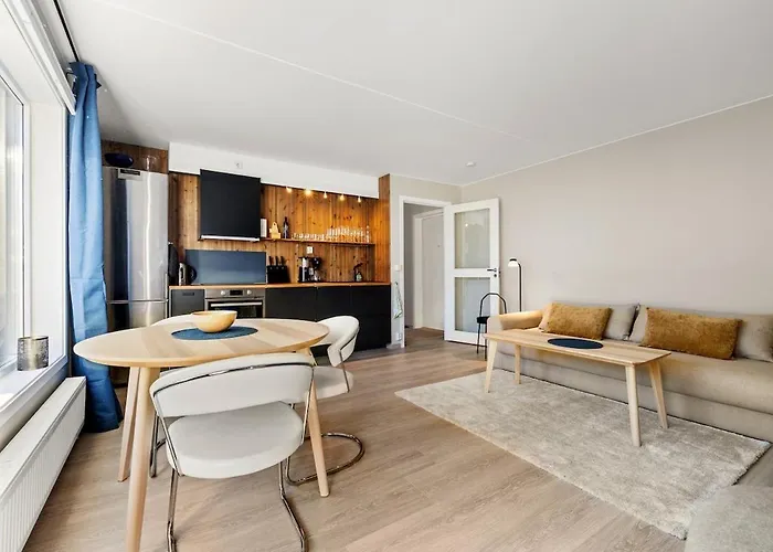 Cosy 1-bedroom In Centre Leilighet